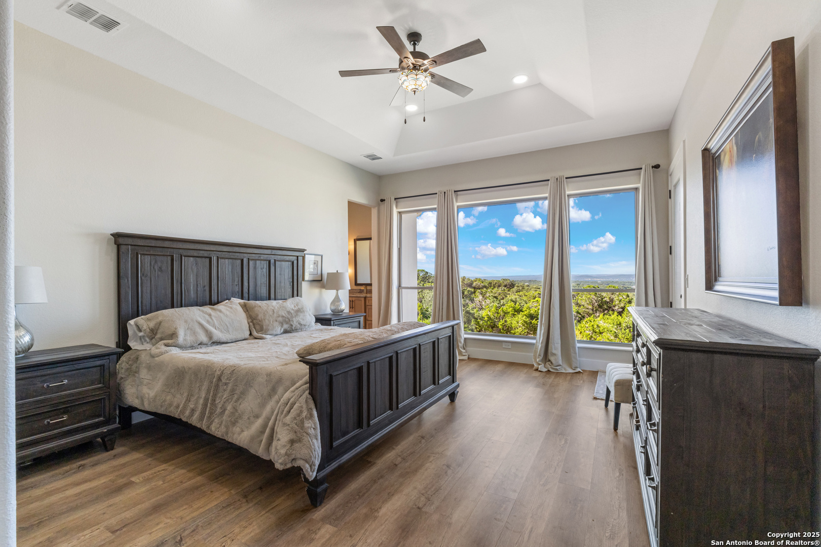 673 Travis Forest Bulverde TX 78163