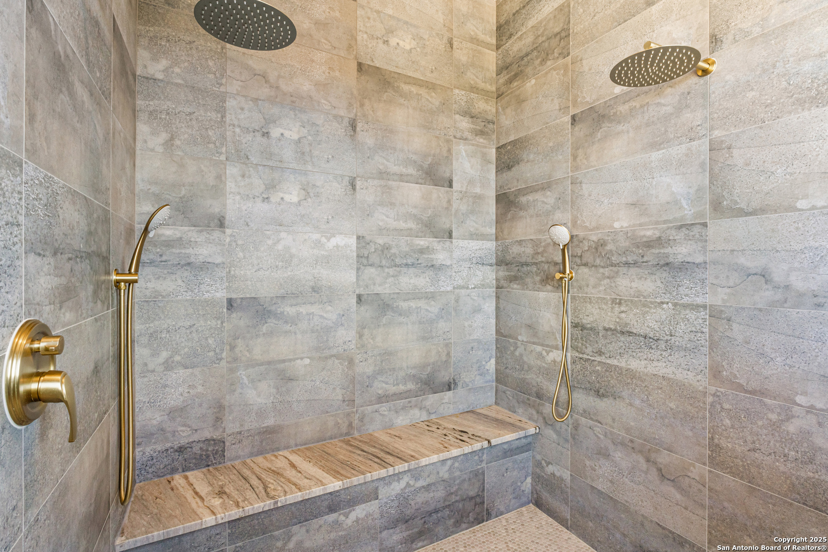 673 Travis Forest Bulverde TX 78163