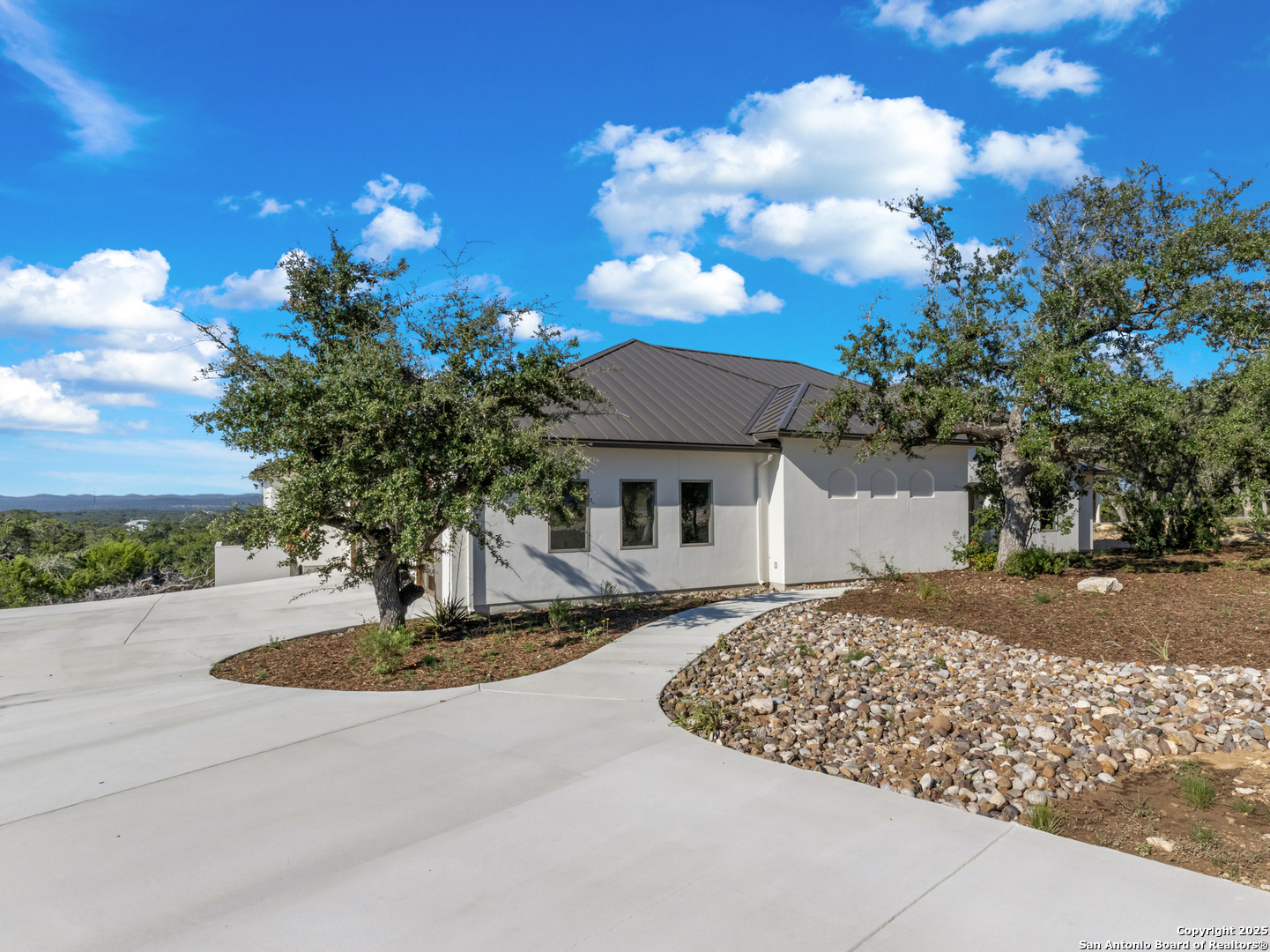 673 Travis Forest Bulverde TX 78163