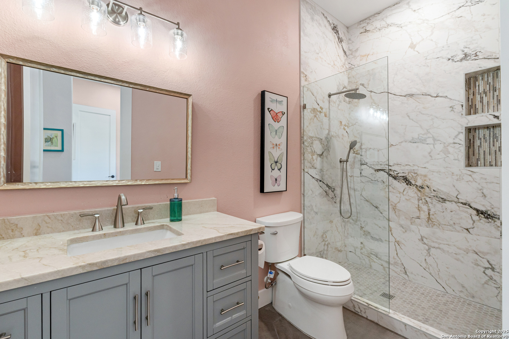 673 Travis Forest Bulverde TX 78163