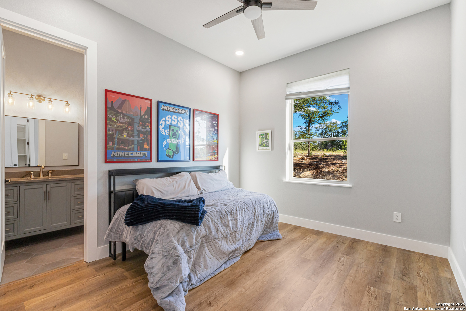 673 Travis Forest Bulverde TX 78163