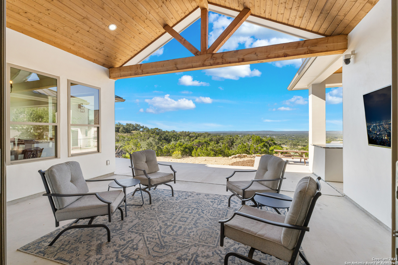 673 Travis Forest Bulverde TX 78163