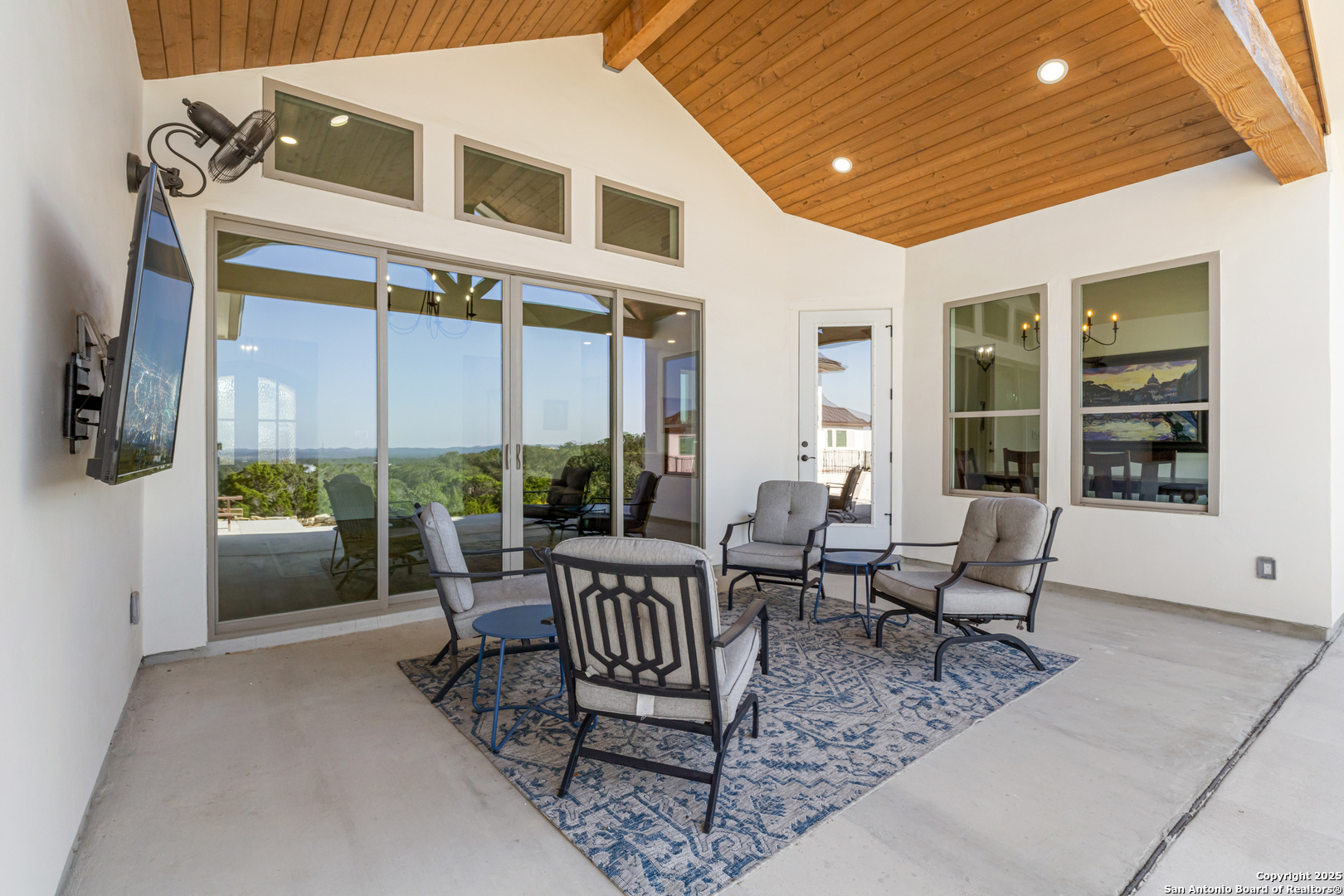673 Travis Forest Bulverde TX 78163