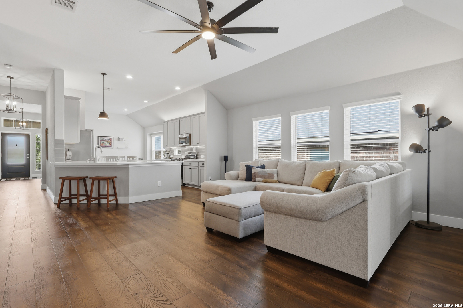 5947 Akin Run San Antonio TX 78261