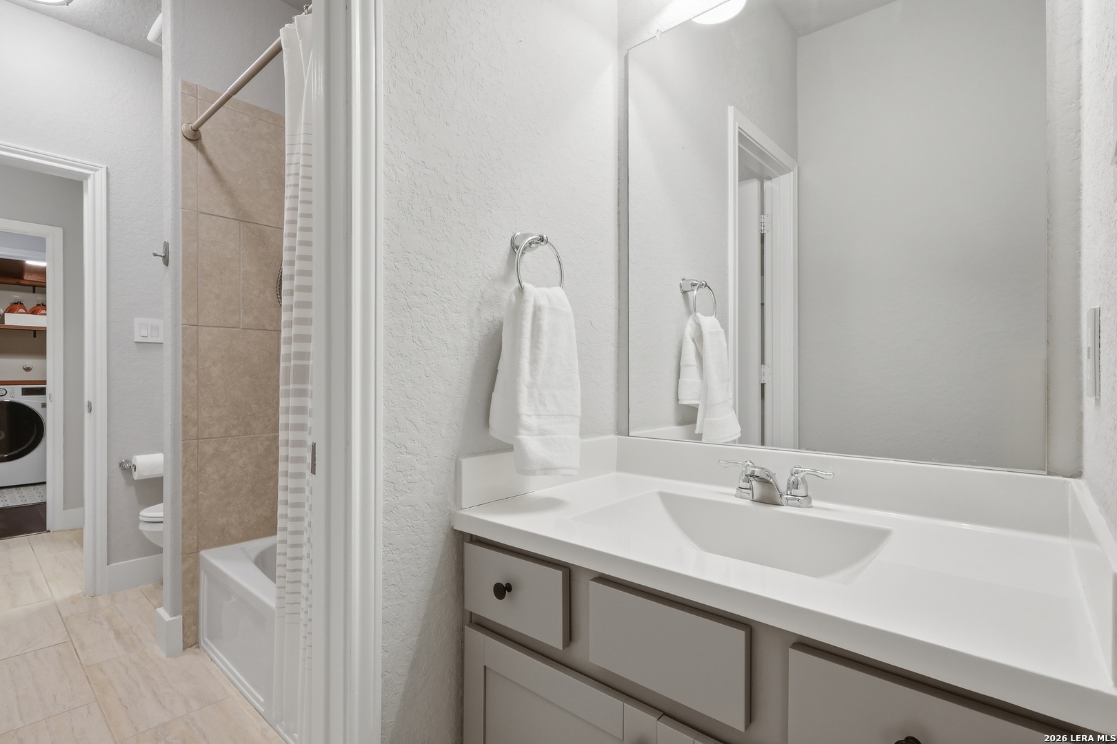 5947 Akin Run San Antonio TX 78261