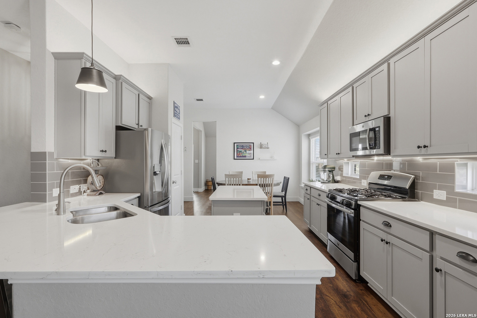 5947 Akin Run San Antonio TX 78261