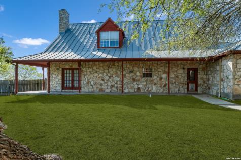 360 Pr 4619 Castroville TX 78009
