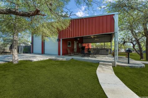 360 Pr 4619 Castroville TX 78009
