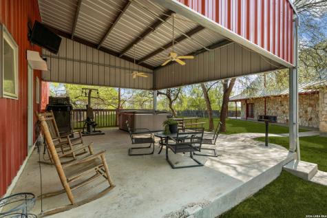 360 Pr 4619 Castroville TX 78009