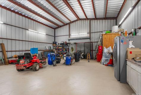 360 Pr 4619 Castroville TX 78009