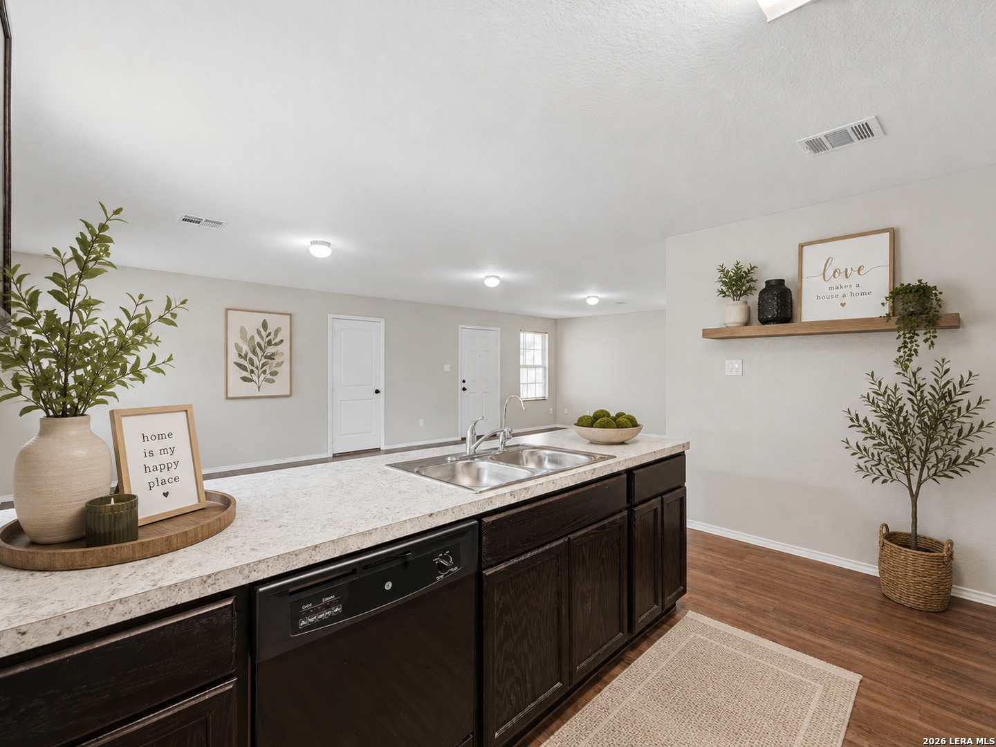 4714 Everett Loop Converse TX 78109