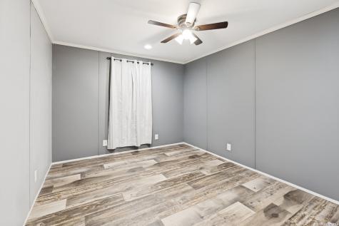337 Dewey Lane Seguin TX 78155