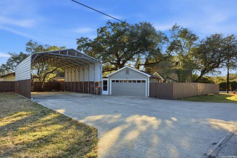 2325 Lakeshore Drive Canyon Lake TX 78133