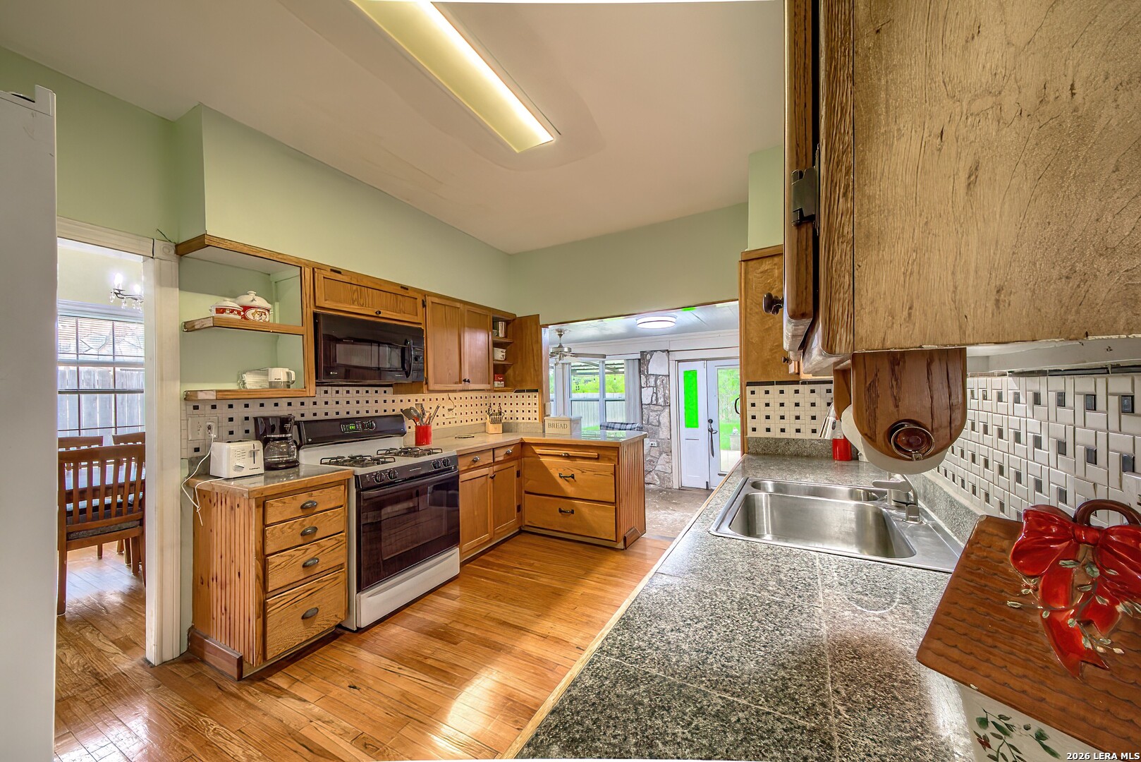 281 W Mariposa San Antonio TX 78212