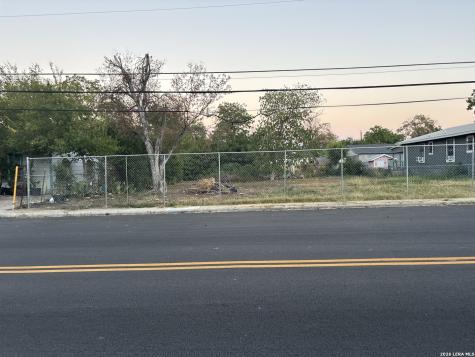 538 N. San Felipe Avenue #1 San Antonio TX 78228