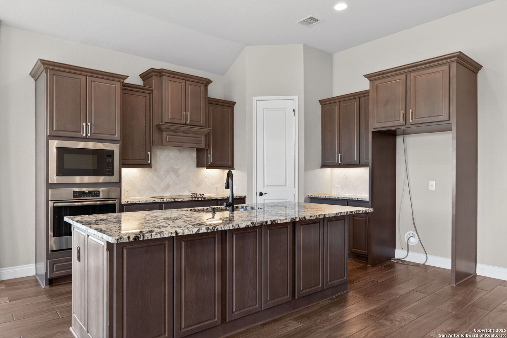 633 Vale New Braunfels TX 78132