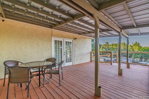 249 Lakeridge Loop Lakehills TX 78063