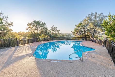 249 Lakeridge Loop Lakehills TX 78063