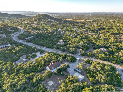 249 Lakeridge Loop Lakehills TX 78063