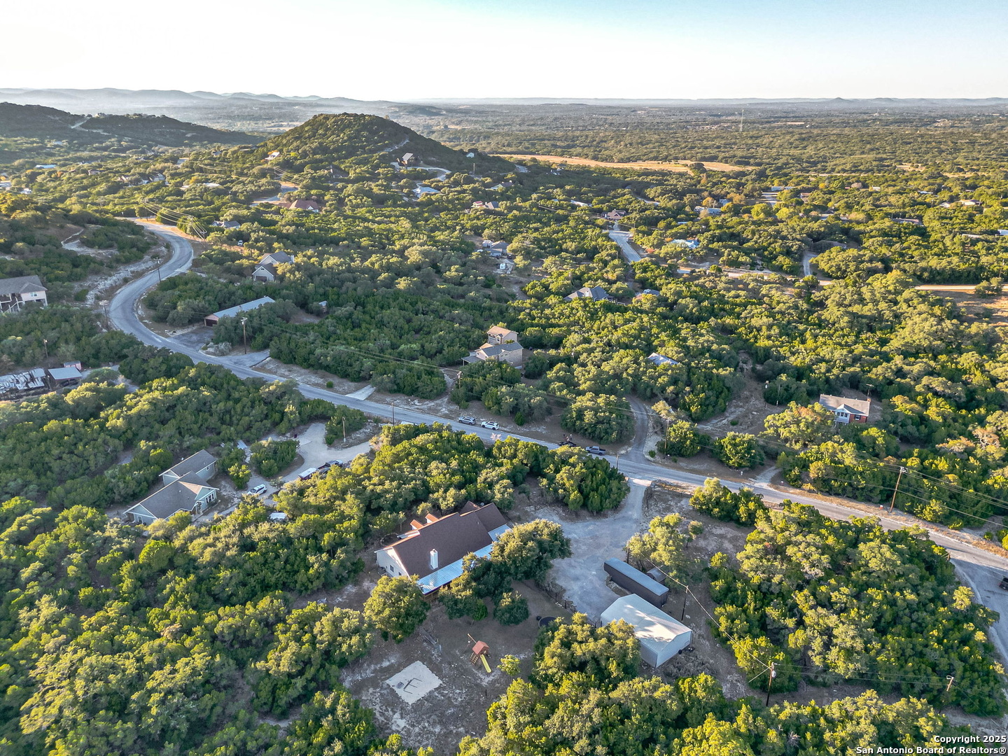 249 Lakeridge Loop Lakehills TX 78063