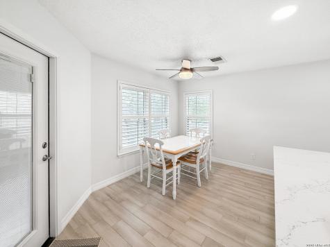 12022 Lodge Arbor San Antonio TX 78253