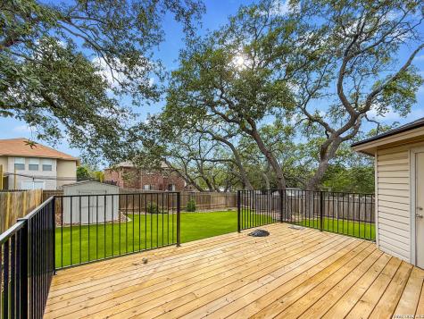 12022 Lodge Arbor San Antonio TX 78253