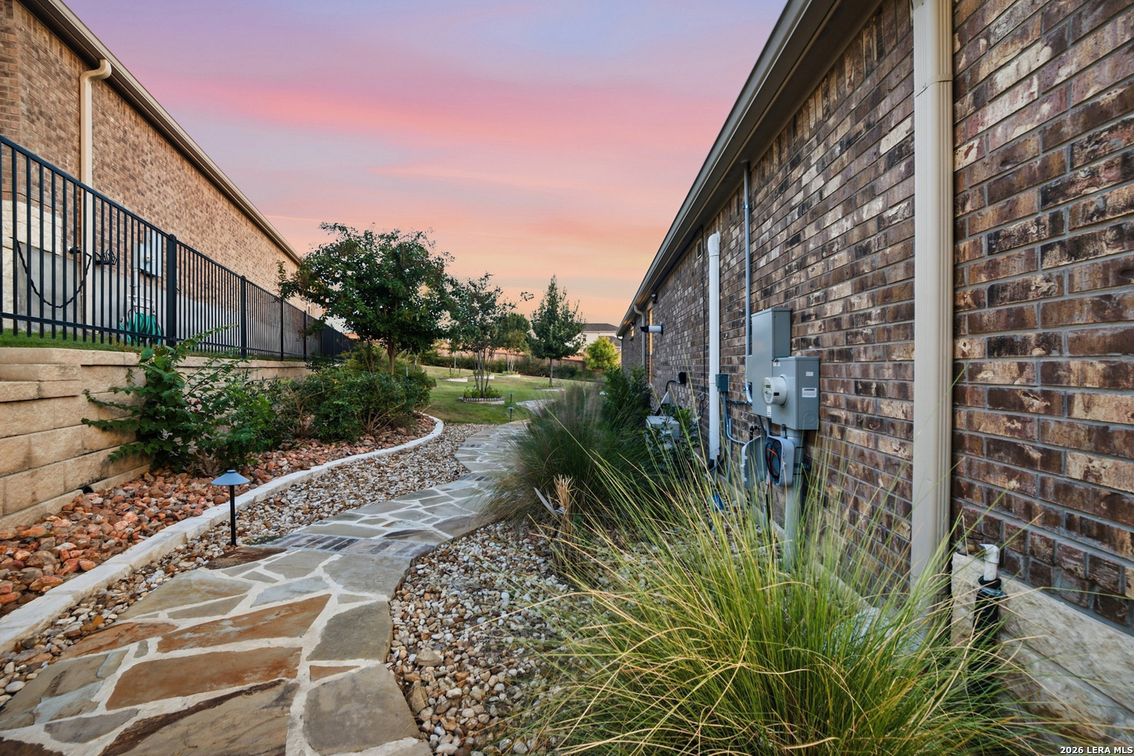 12822 Thornbrooke San Antonio TX 78253