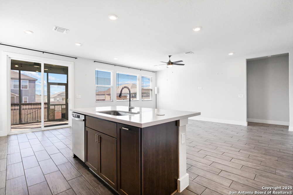 7333 Walkers Loop San Antonio TX 78233
