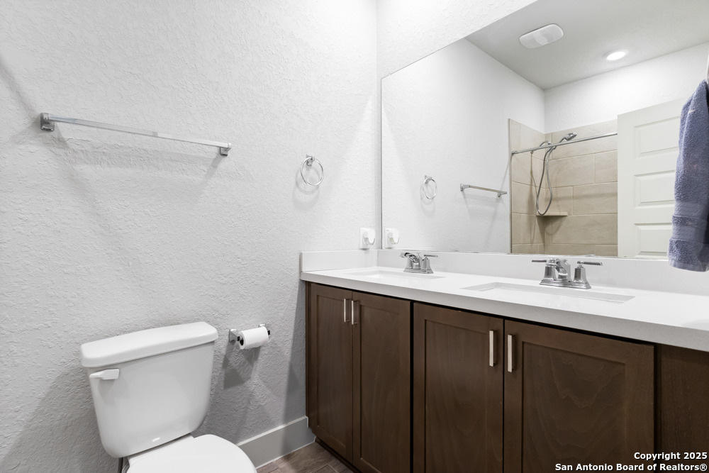 7333 Walkers Loop San Antonio TX 78233