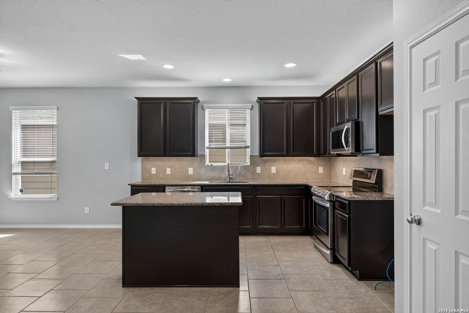 451 Rustic Willow Selma TX 78154