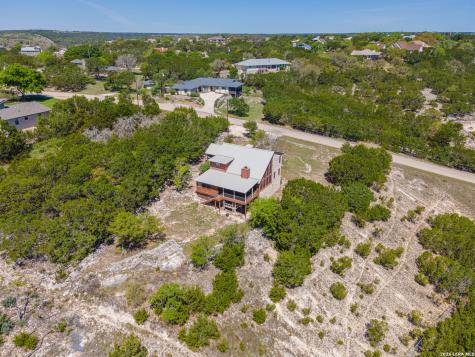 194 NW Hills Drive Kerrville TX 78028