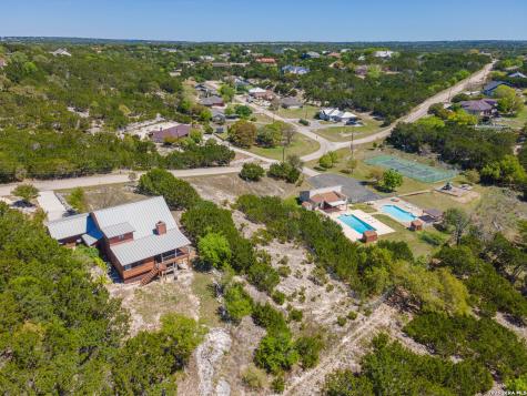 194 NW Hills Drive Kerrville TX 78028