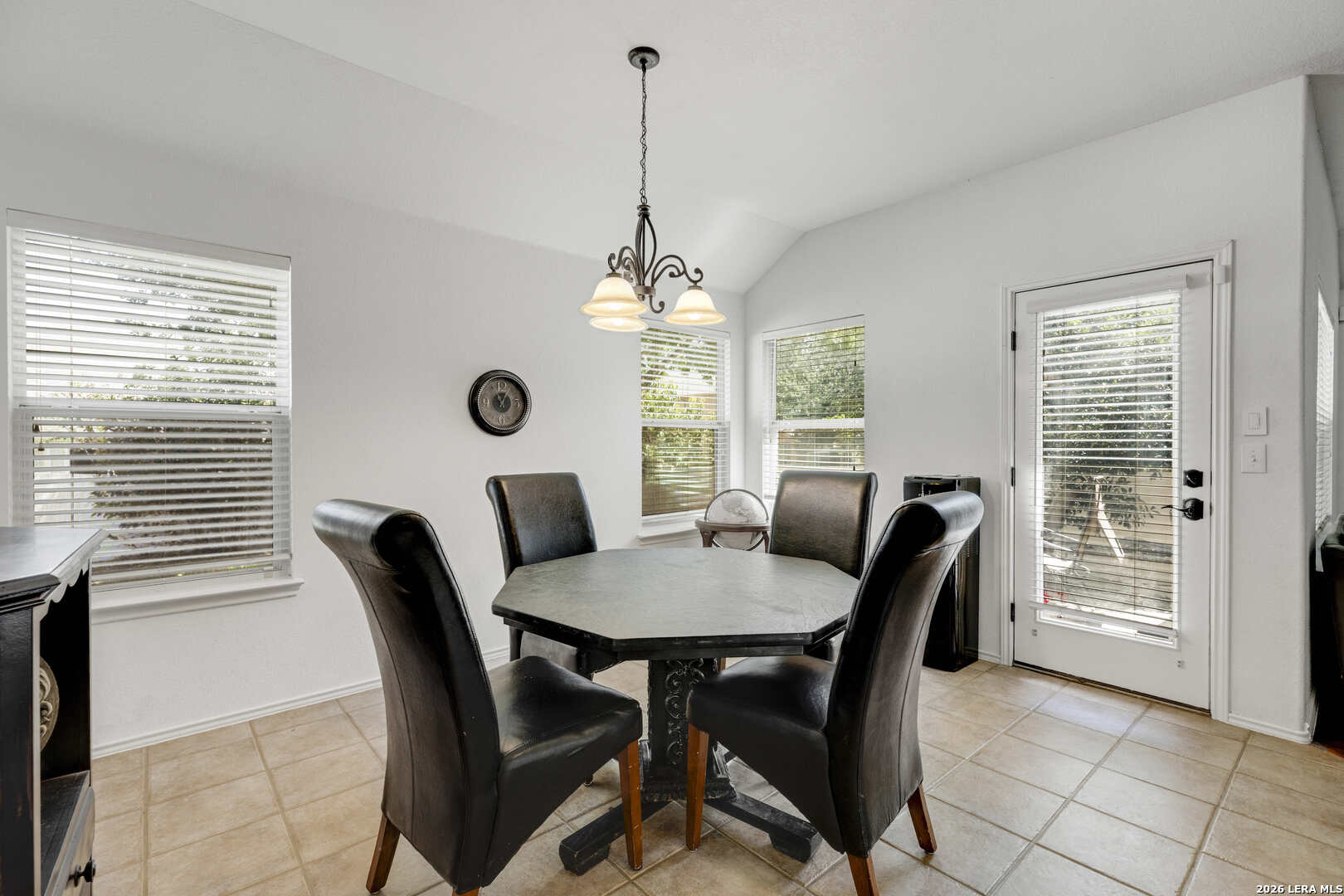 113 Running Brook Cibolo TX 78108