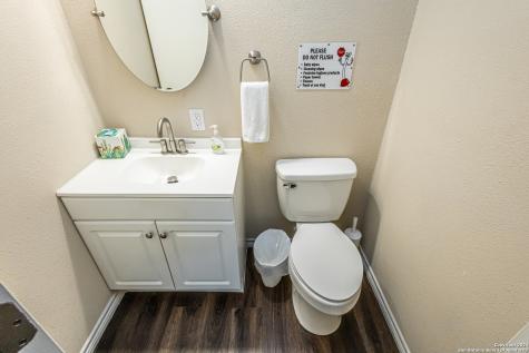 1202 N Center San Antonio TX 78202
