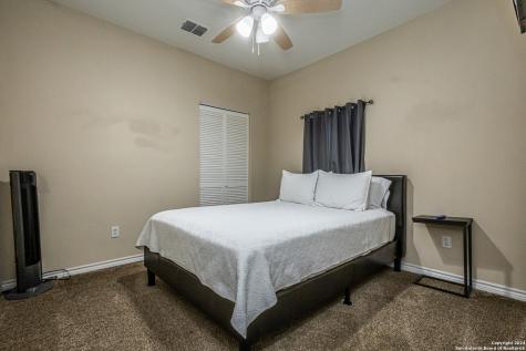 1202 N Center San Antonio TX 78202