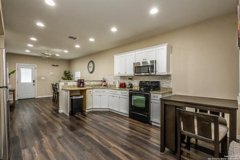 1202 N Center San Antonio TX 78202