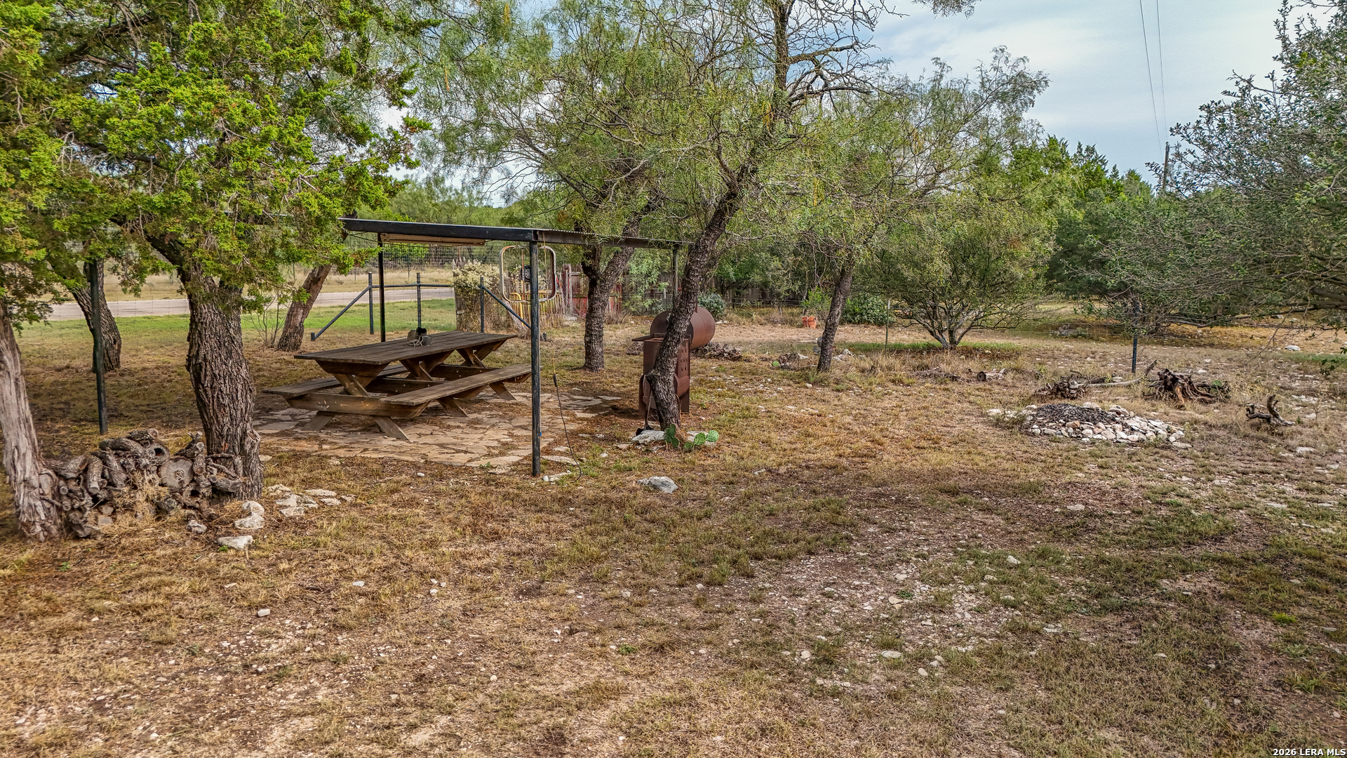 6330 S County Road 307 Roosevelt TX 76874