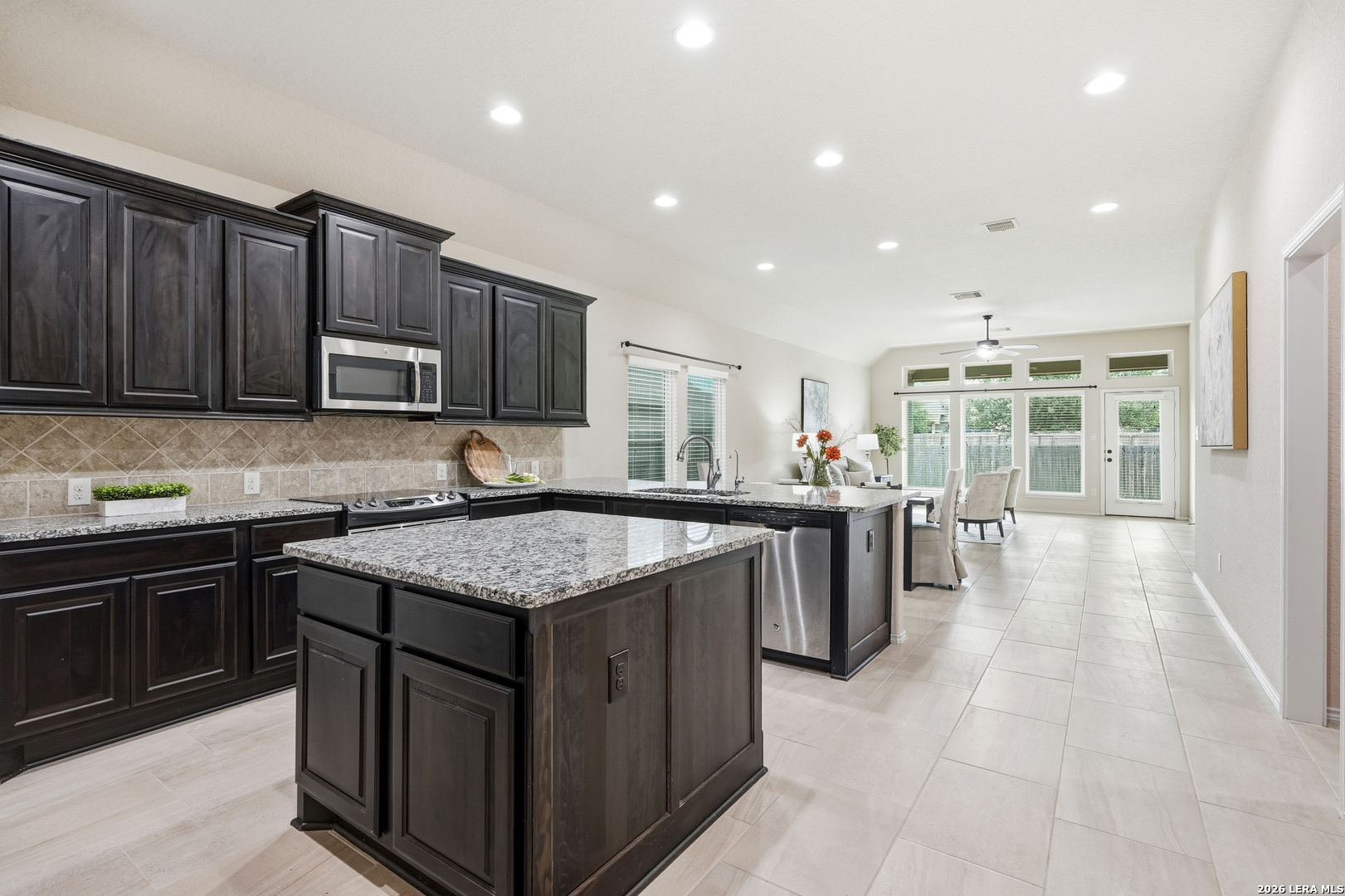 2129 Range Road Seguin TX 78155