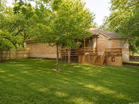 2364 Tree Branch Schertz TX 78154