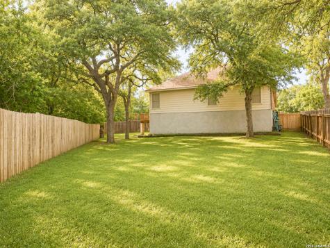 2364 Tree Branch Schertz TX 78154