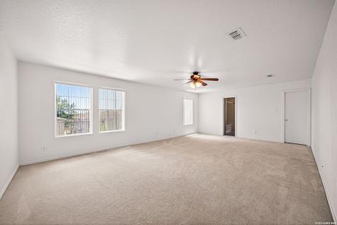 413 Hinge Falls Cibolo TX 78108