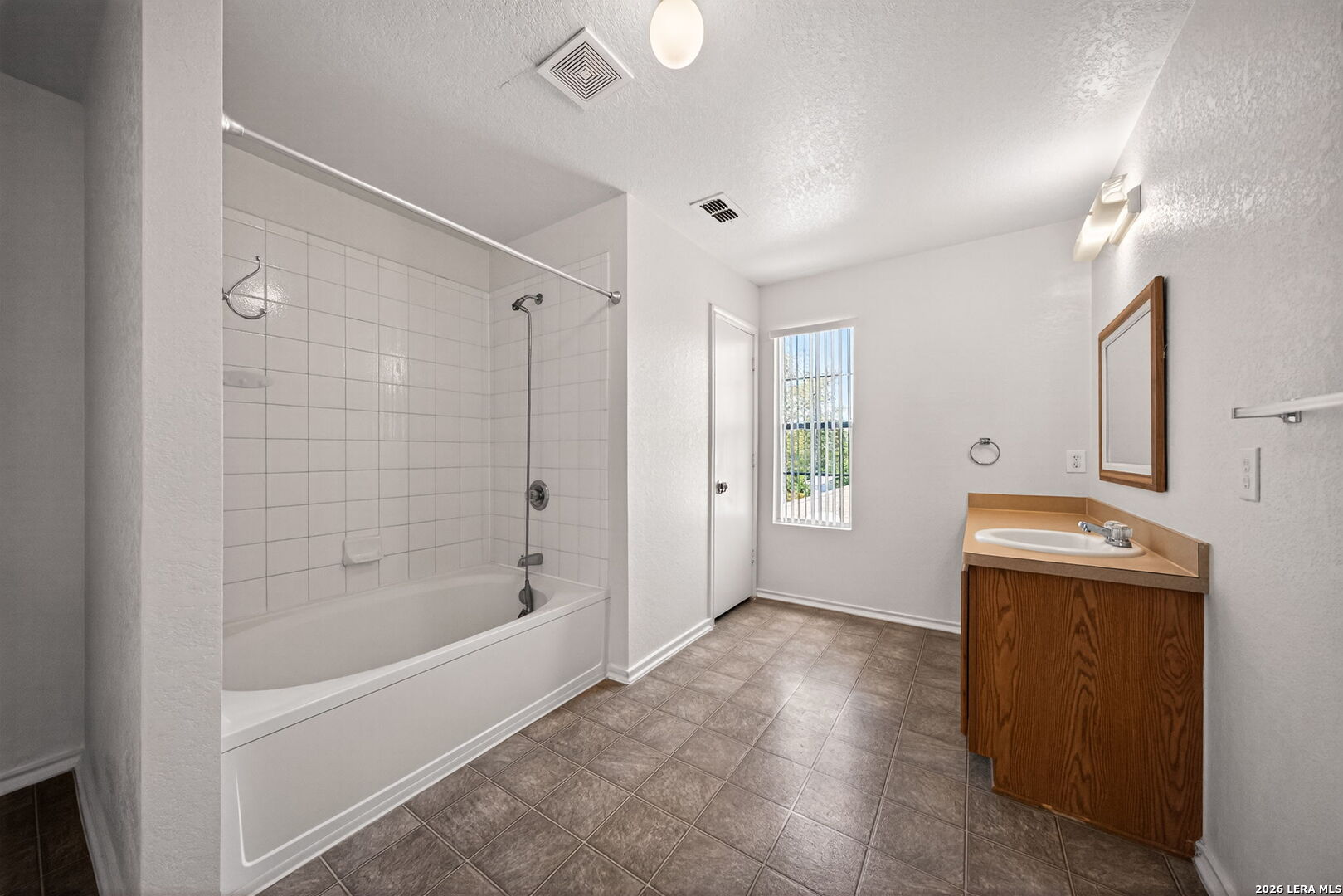 413 Hinge Falls Cibolo TX 78108