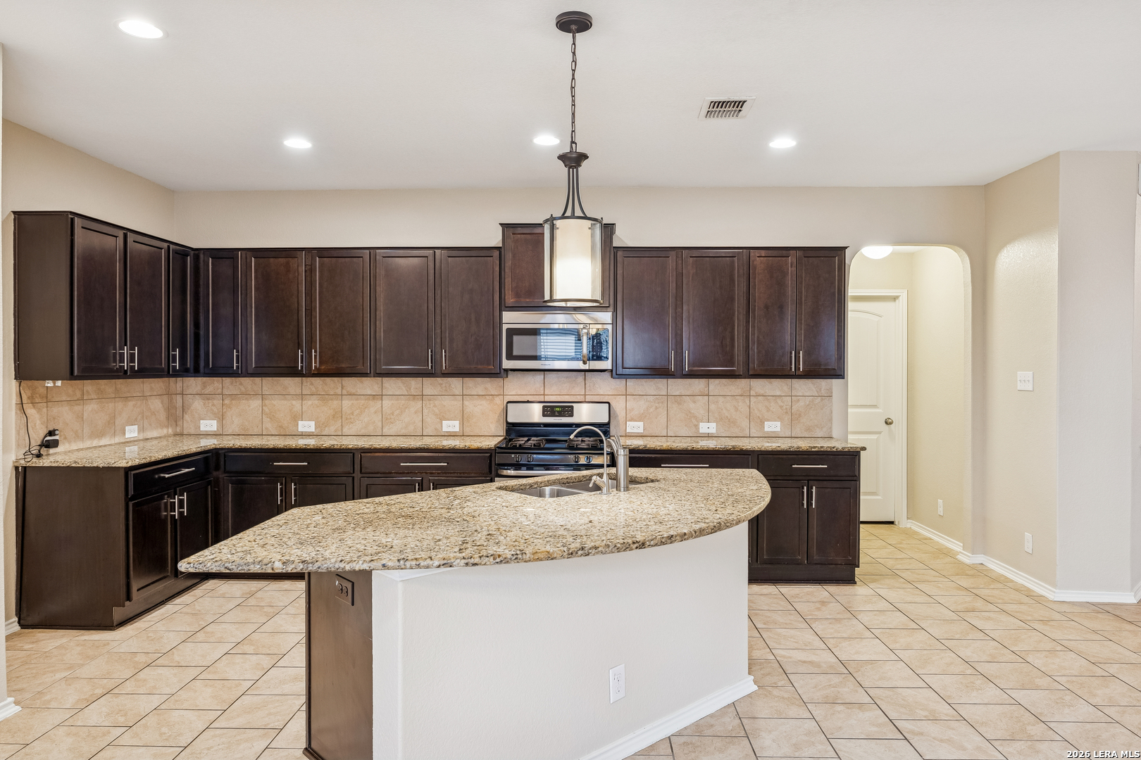 8426 Shooter Cove San Antonio TX 78254