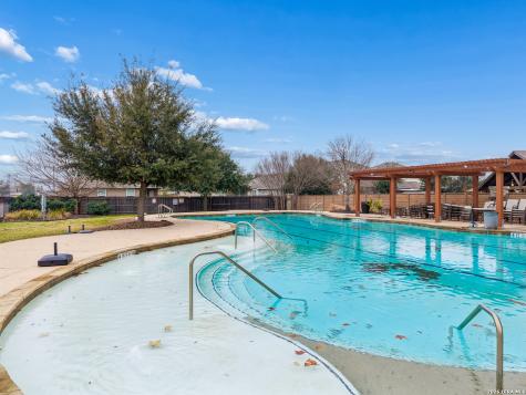 8426 Shooter Cove San Antonio TX 78254