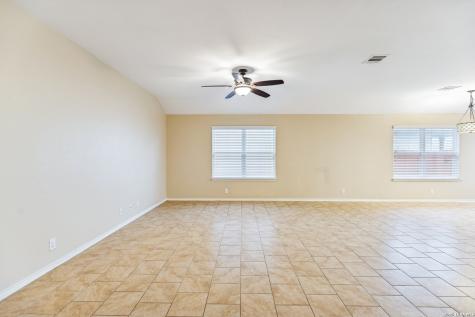 8426 Shooter Cove San Antonio TX 78254