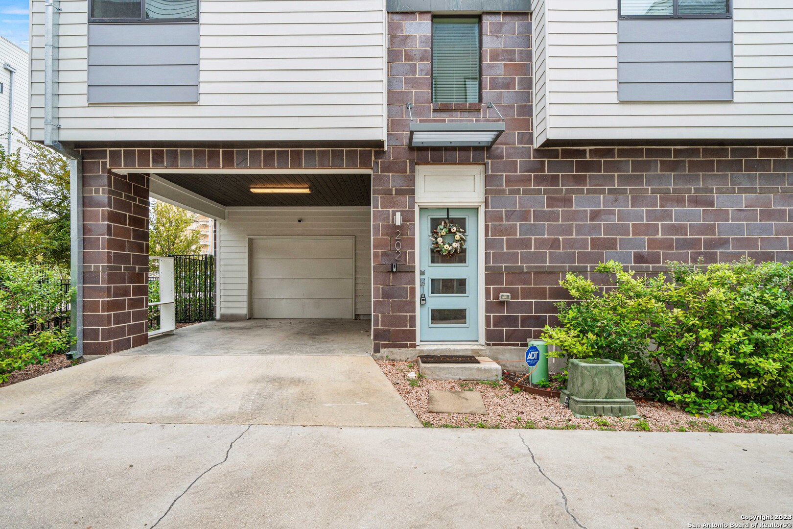 303 W Cypress Street San Antonio TX 78212