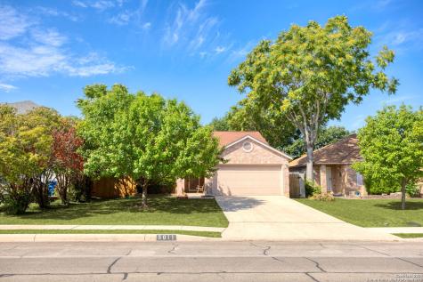 5011 Senisa Springs San Antonio TX 78251