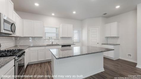 4820 Coral Bluffs San Antonio TX 78253