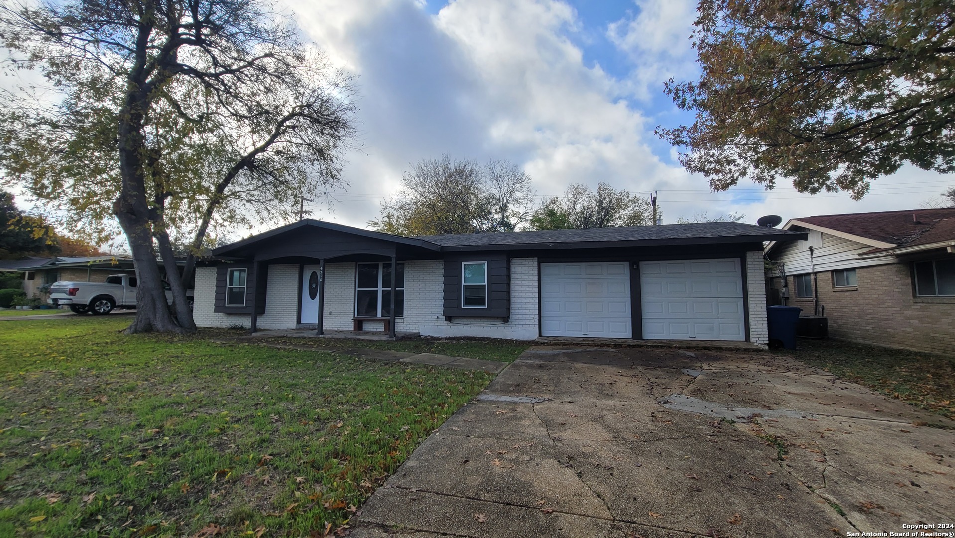 4218 Mabuni Drive San Antonio TX 78218