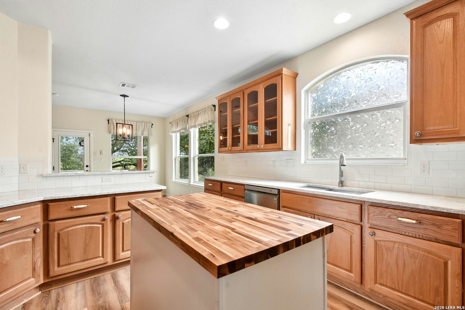 1118 Charlisas Way San Antonio TX 78216